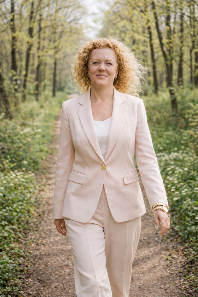 dubbelleven stoppen, Relatietherapie bij Marieke Proper